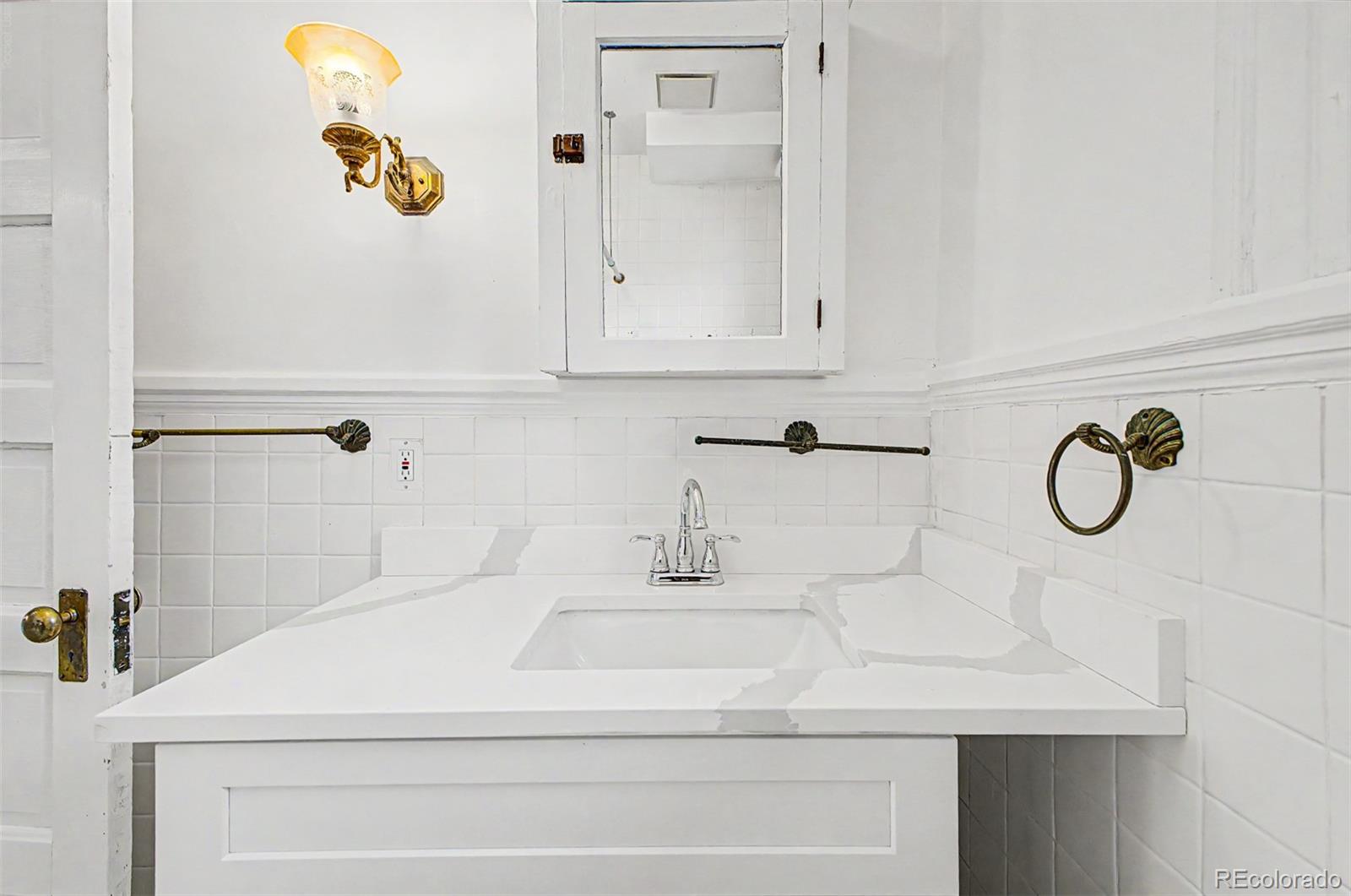 MLS Image #28 for 1218 n downing street,denver, Colorado