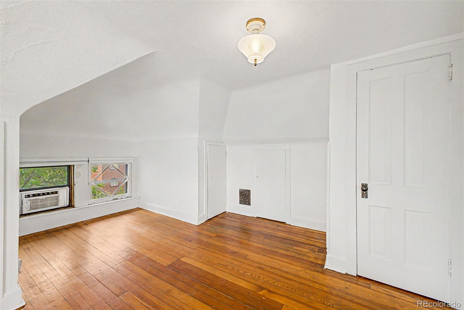 MLS Image #32 for 1218 n downing street,denver, Colorado