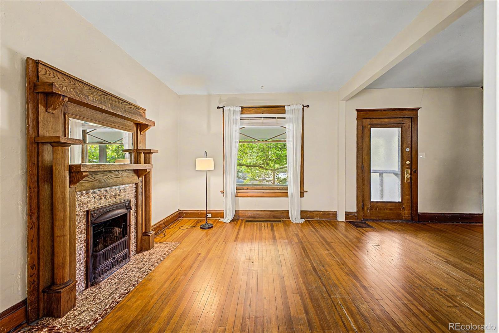 MLS Image #6 for 1218 n downing street,denver, Colorado
