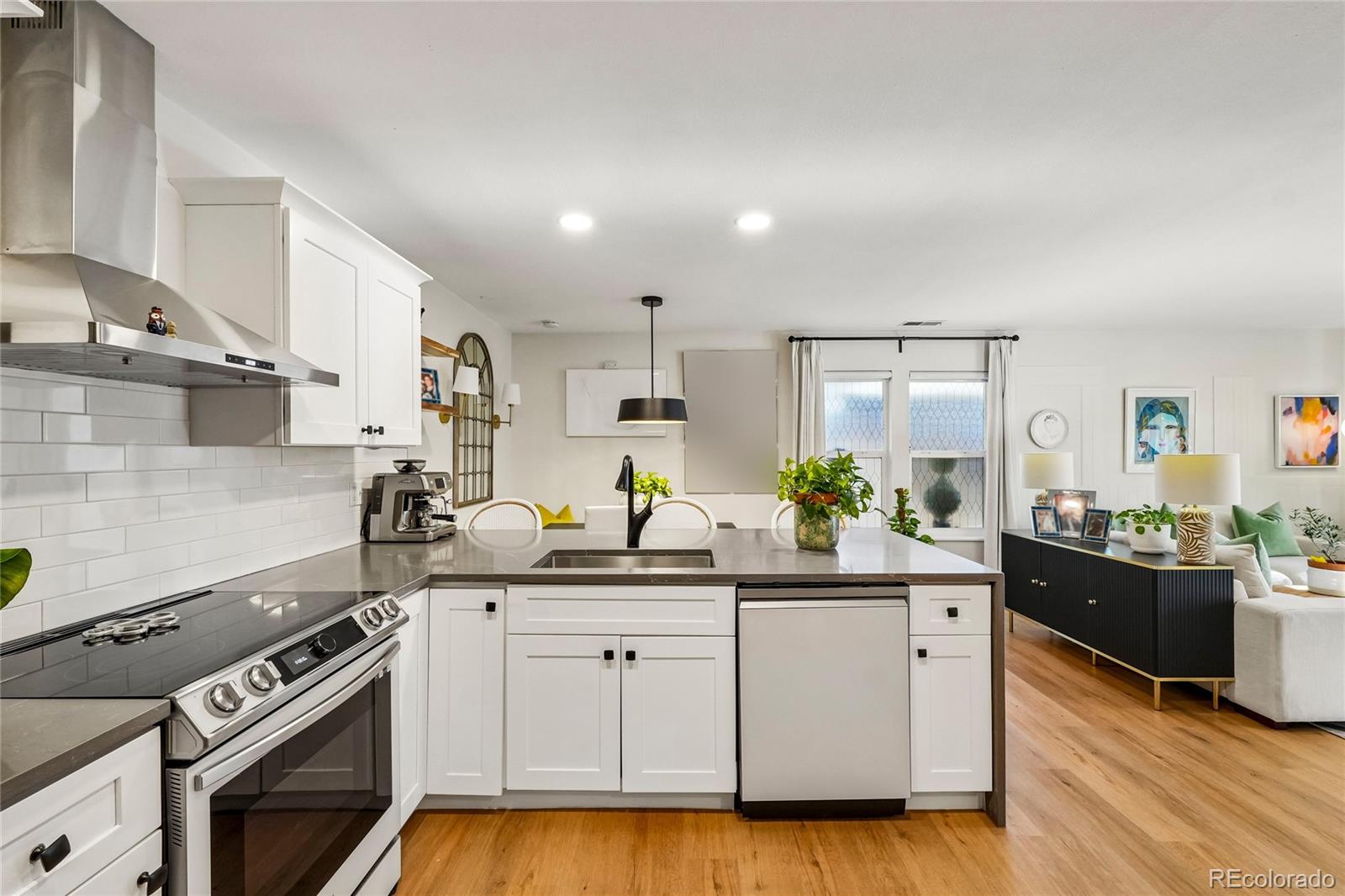 MLS Image #7 for 5948 s willow way,greenwood village, Colorado