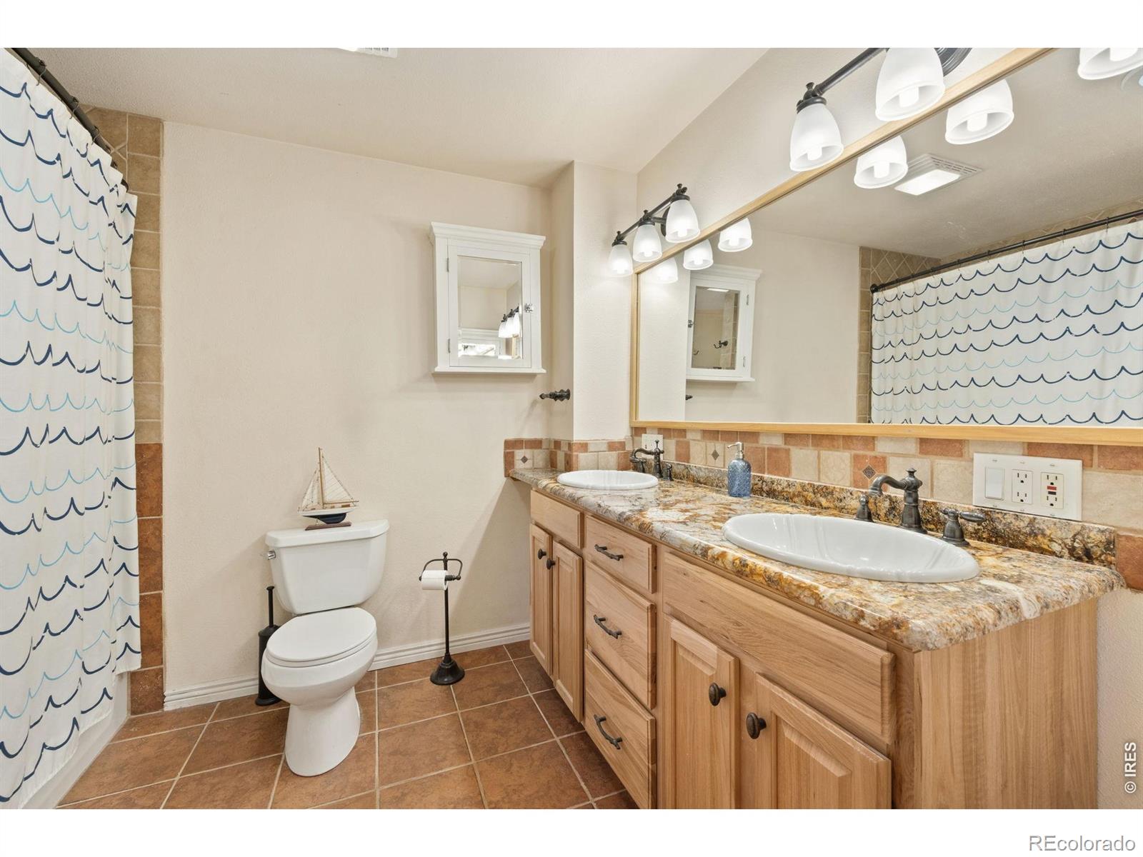 MLS Image #16 for 4050  niobe court,loveland, Colorado