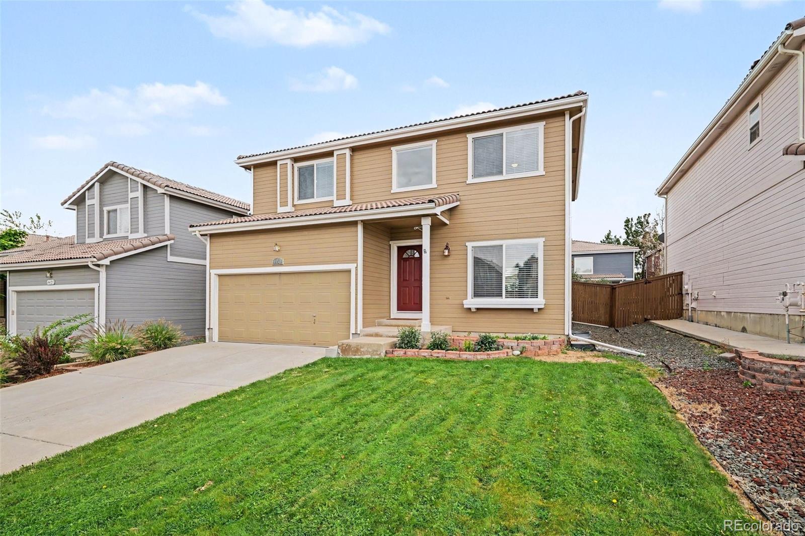MLS Image #3 for 4435  lyndenwood circle,highlands ranch, Colorado
