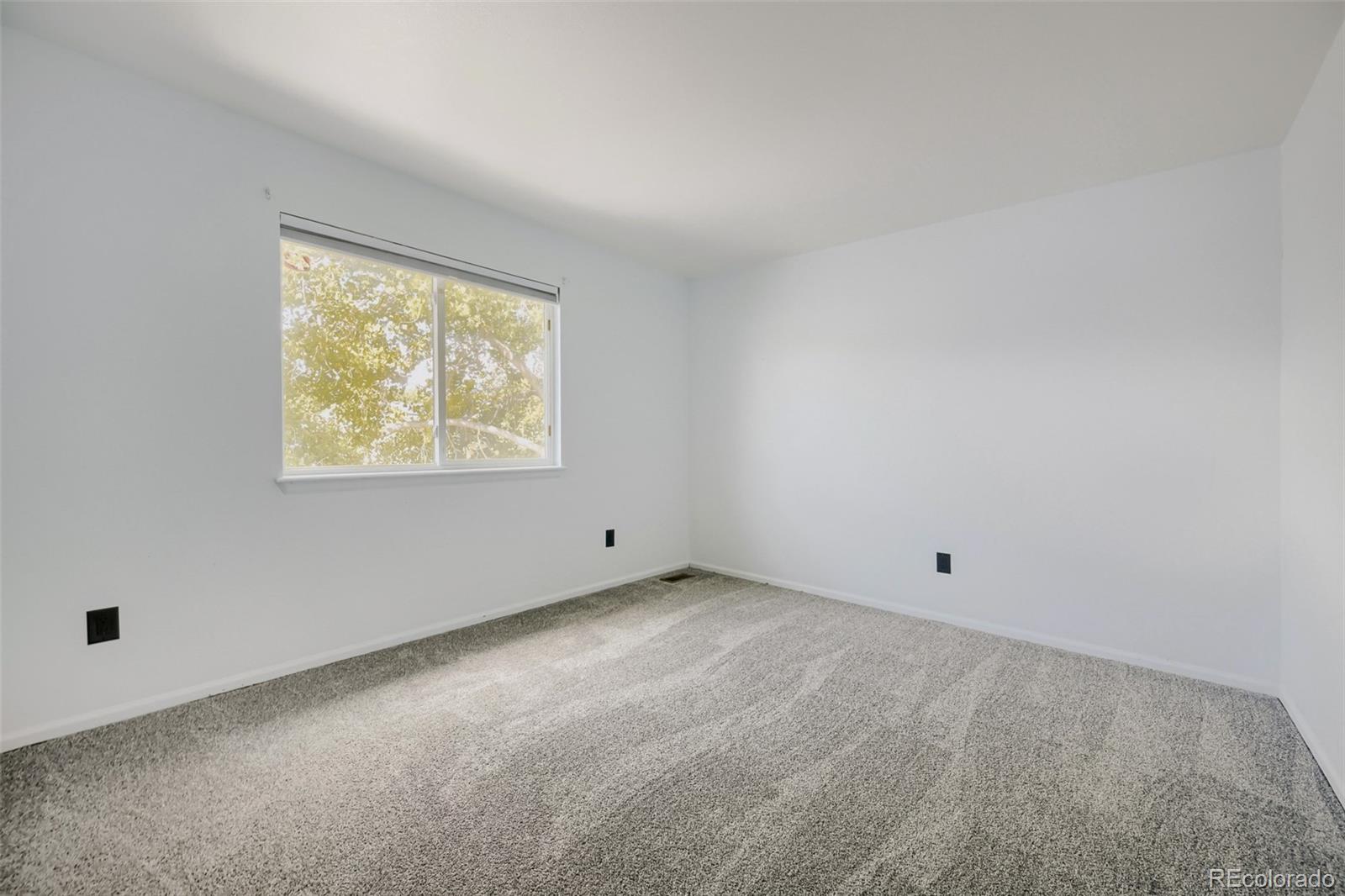 MLS Image #18 for 1467  lincoln circle,longmont, Colorado