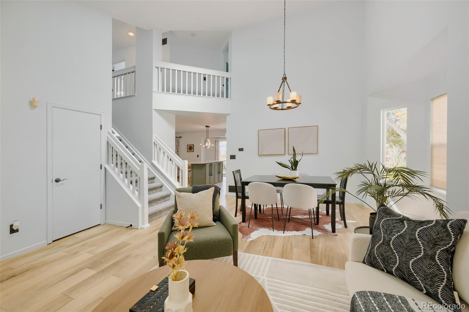 MLS Image #3 for 1467  lincoln circle,longmont, Colorado