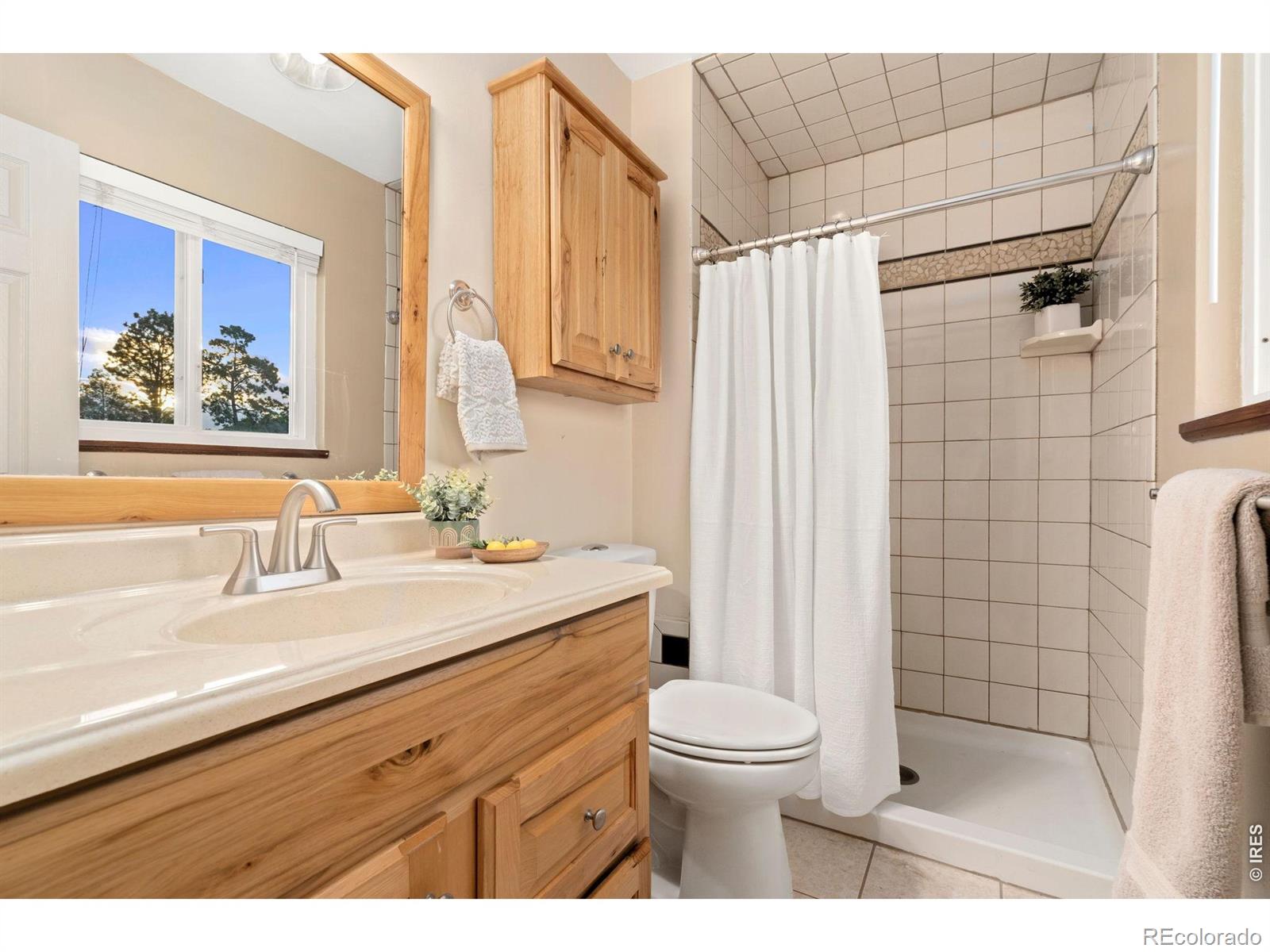 MLS Image #14 for 1709  carriage lane,fort collins, Colorado