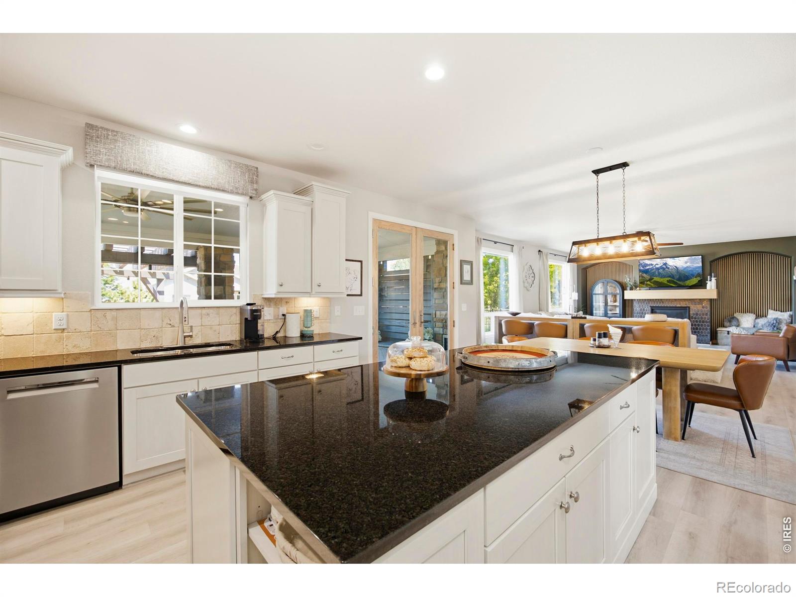 MLS Image #14 for 1992  cataluna drive,windsor, Colorado