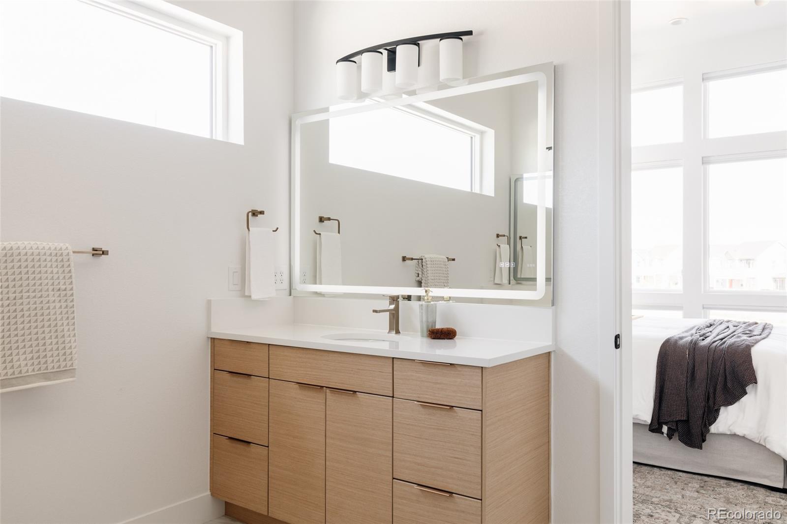 MLS Image #18 for 9963 e 63rd place,denver, Colorado