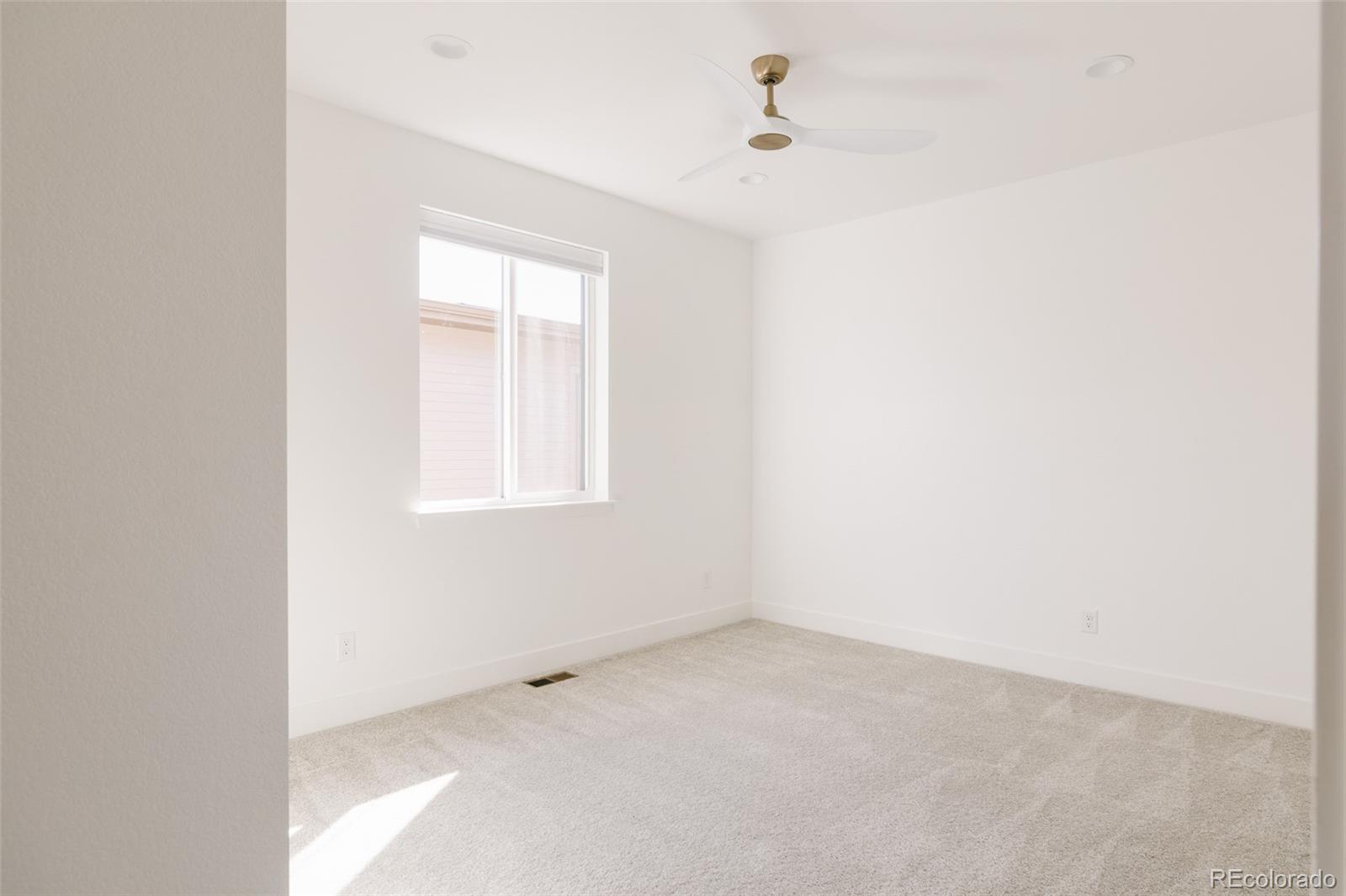 MLS Image #22 for 9963 e 63rd place,denver, Colorado