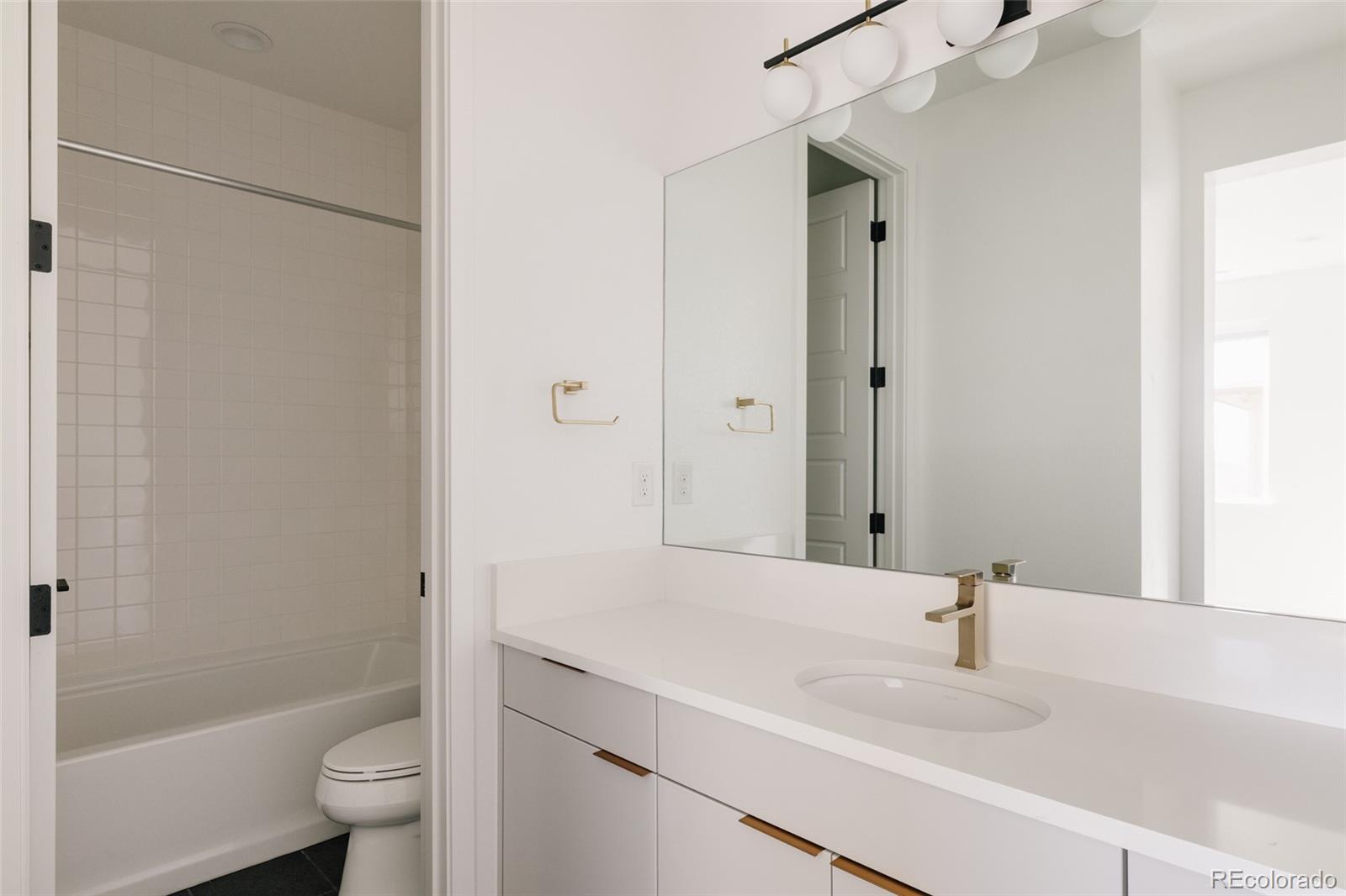 MLS Image #24 for 9963 e 63rd place,denver, Colorado