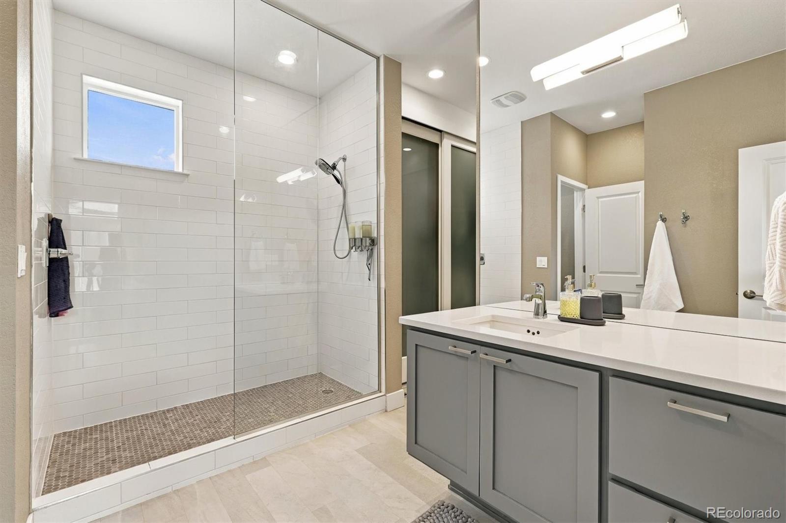 MLS Image #24 for 6713  mariposa court,denver, Colorado