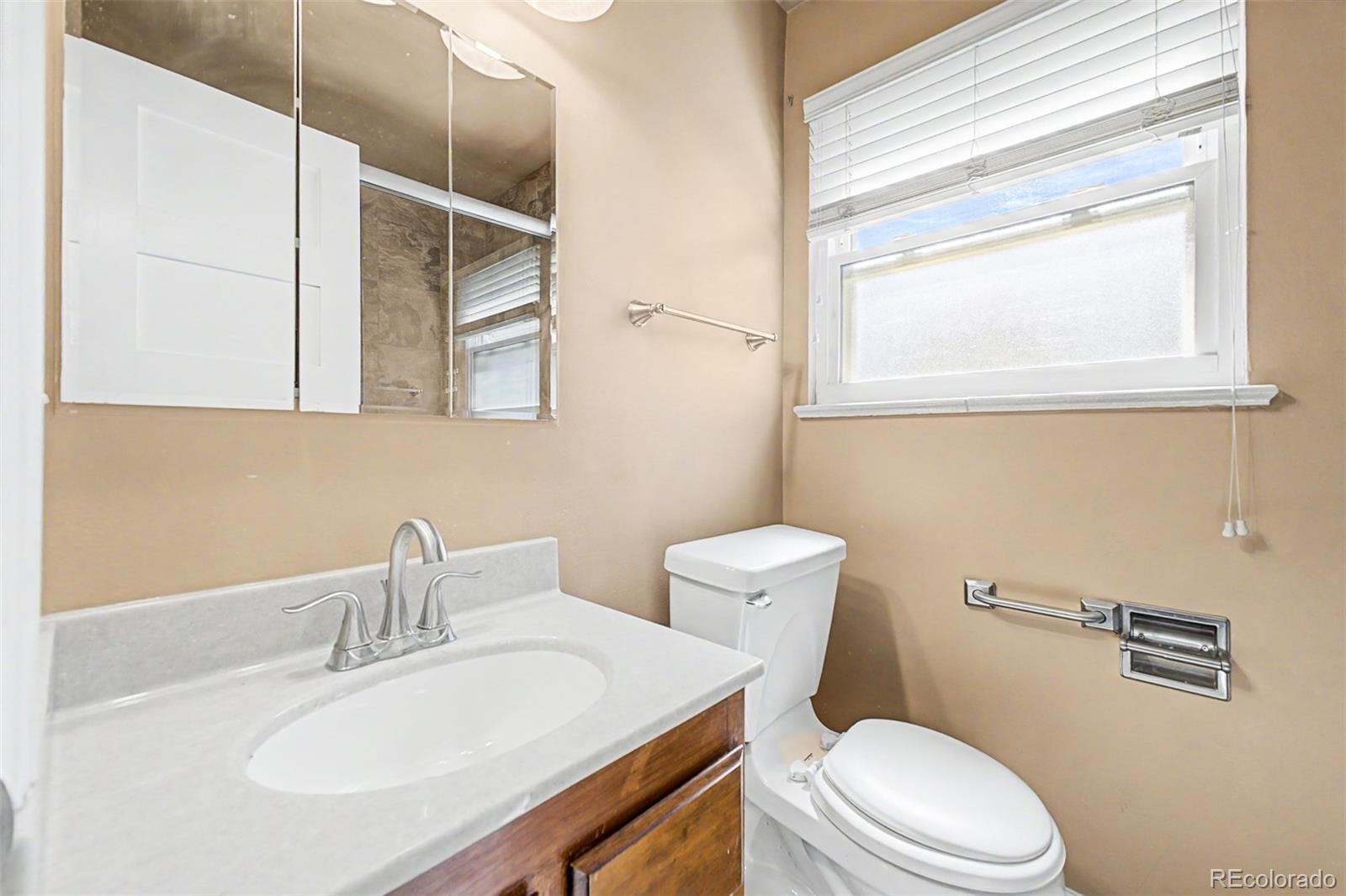 MLS Image #12 for 11620 w 60th avenue,arvada, Colorado