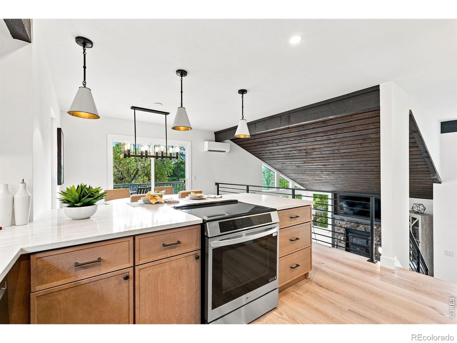 MLS Image #14 for 3760  silver plume lane,boulder, Colorado
