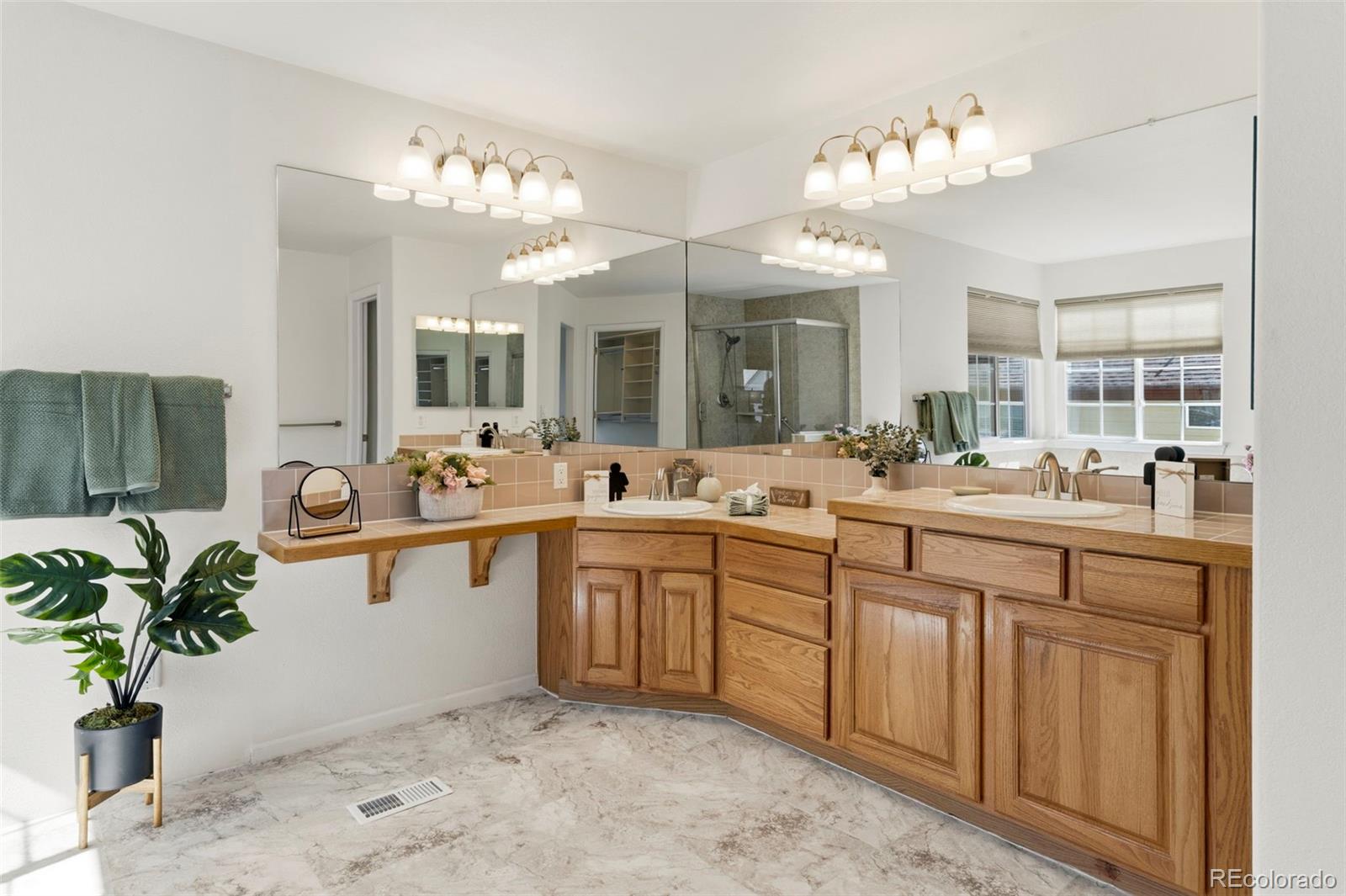 MLS Image #25 for 18092 e dorado drive,centennial, Colorado