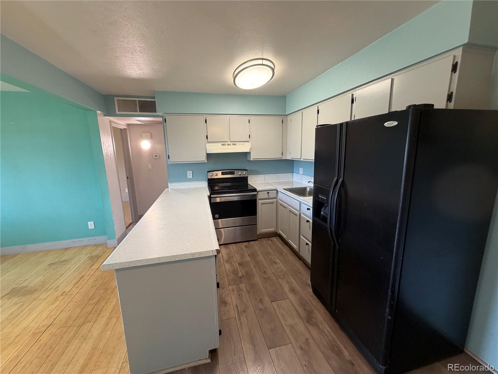 MLS Image #4 for 3663 s sheridan boulevard p11,denver, Colorado