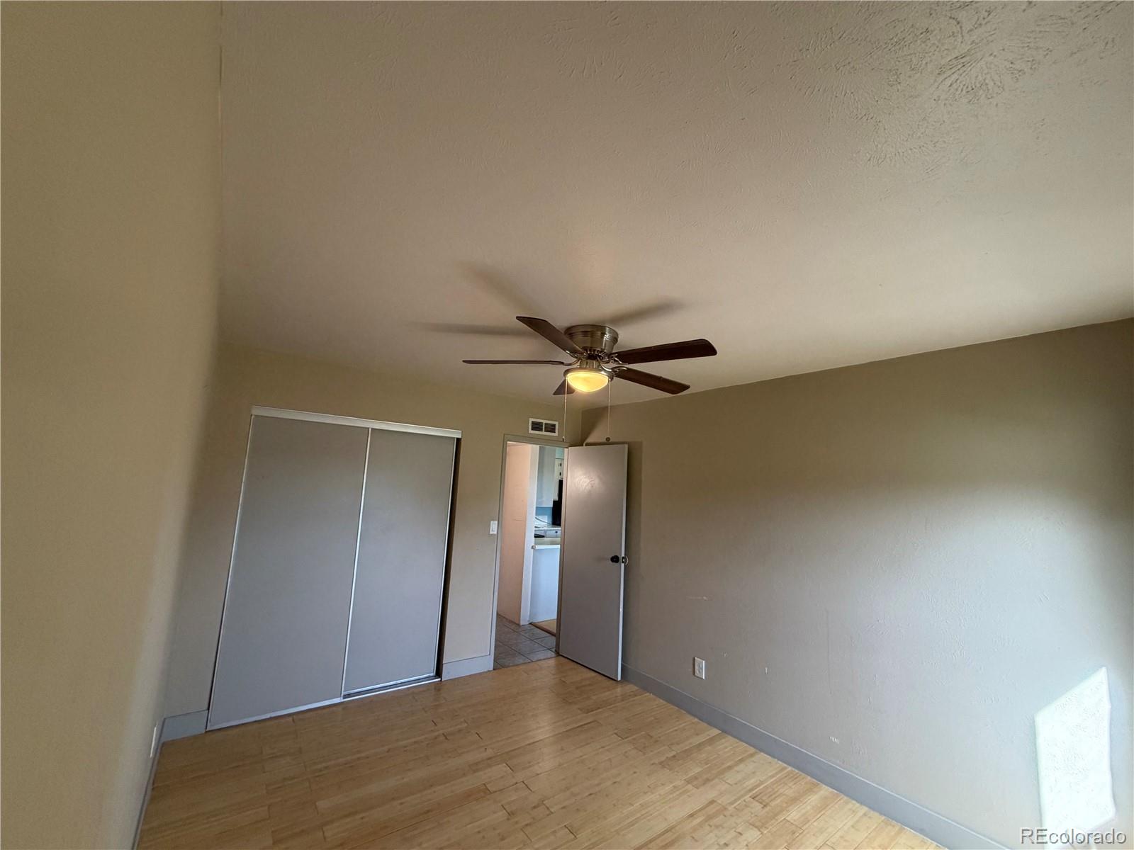 MLS Image #8 for 3663 s sheridan boulevard p11,denver, Colorado