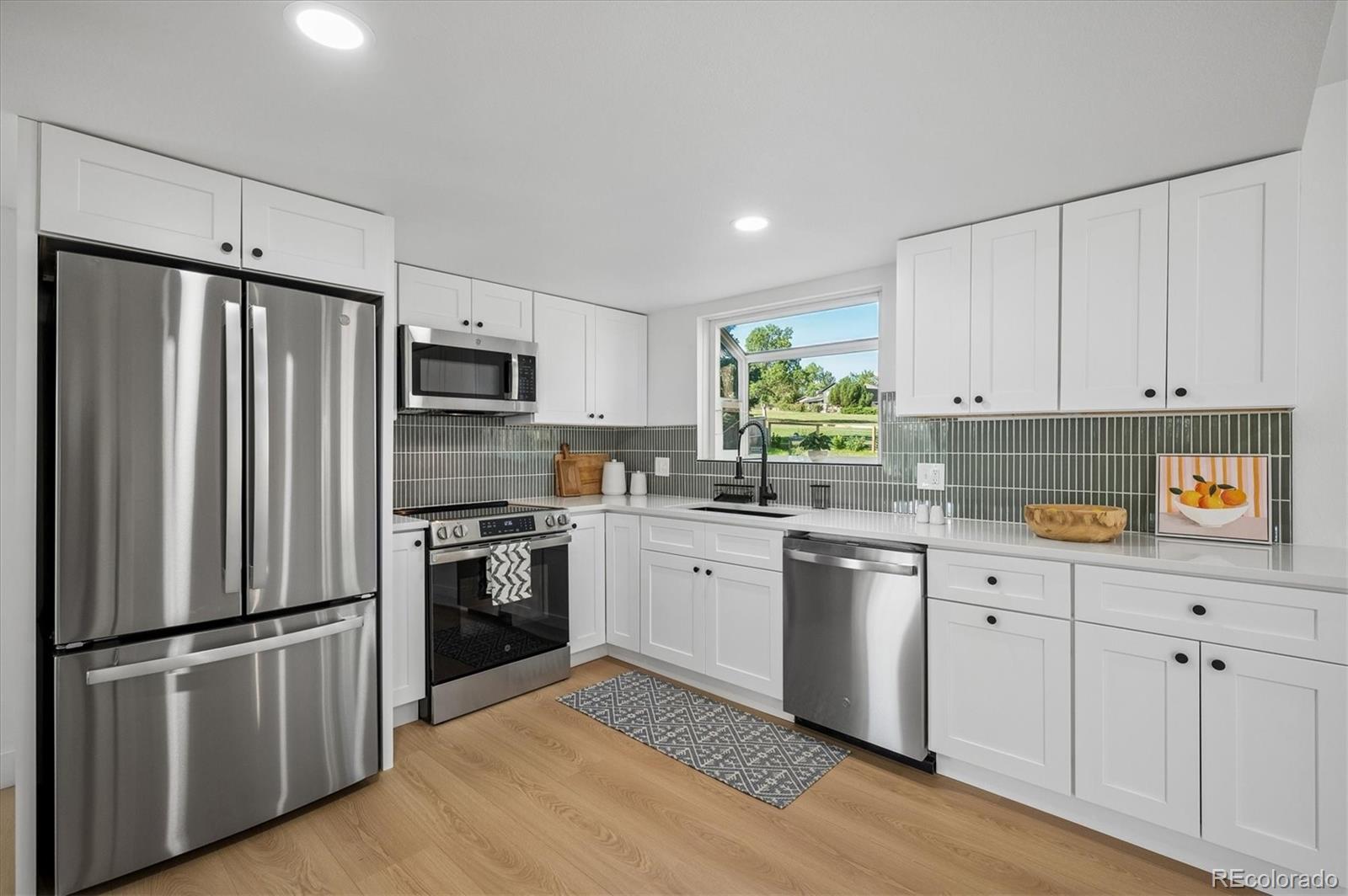 MLS Image #10 for 4777 s nelson street,littleton, Colorado