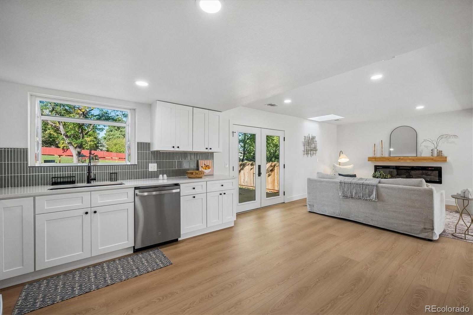 MLS Image #12 for 4777 s nelson street,littleton, Colorado