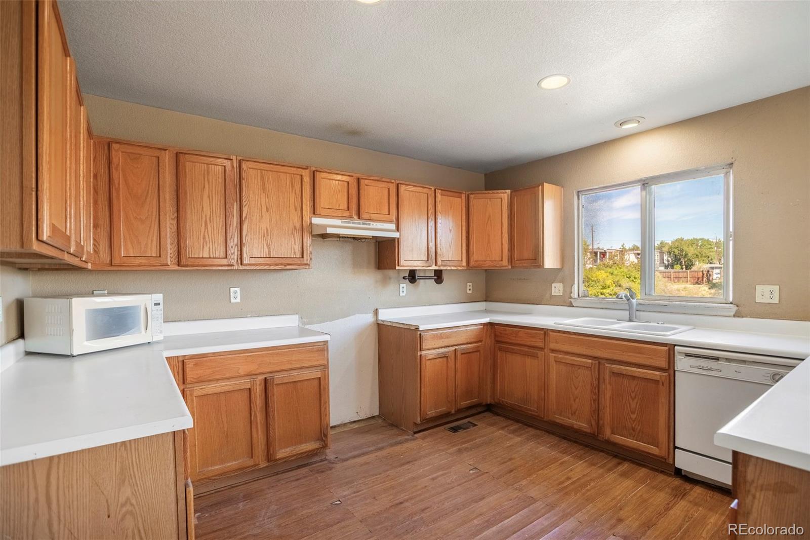 MLS Image #2 for 1217 w 85th avenue,federal heights, Colorado
