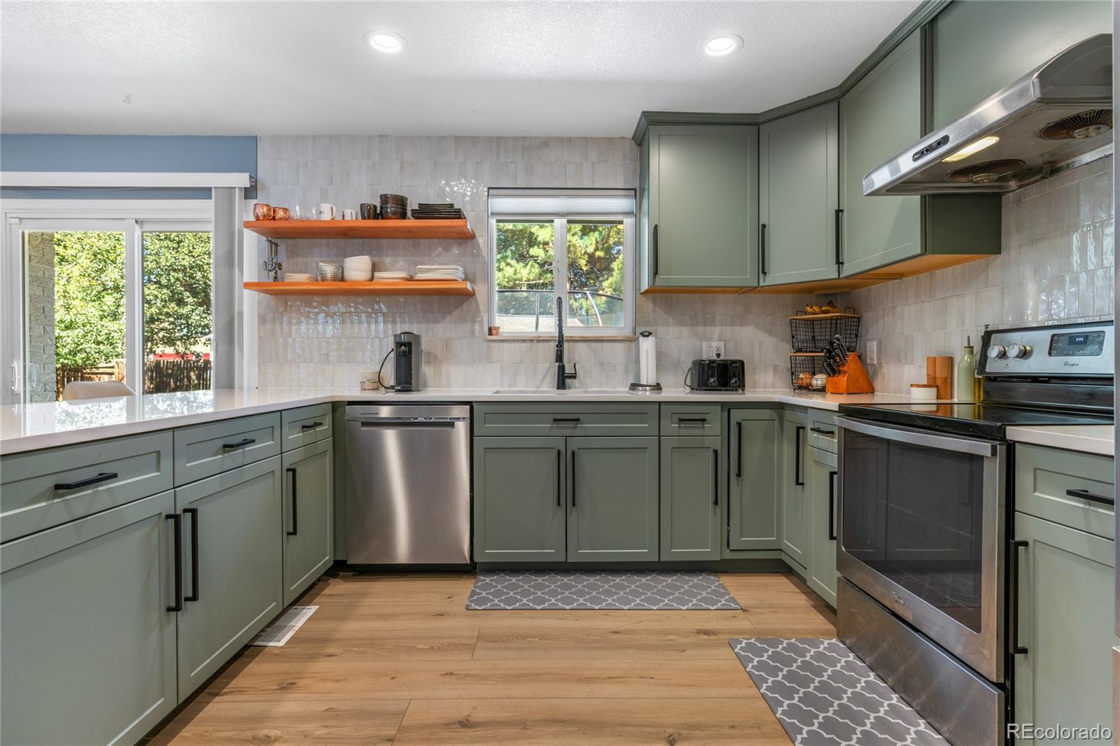 MLS Image #15 for 10579 w warren drive,lakewood, Colorado