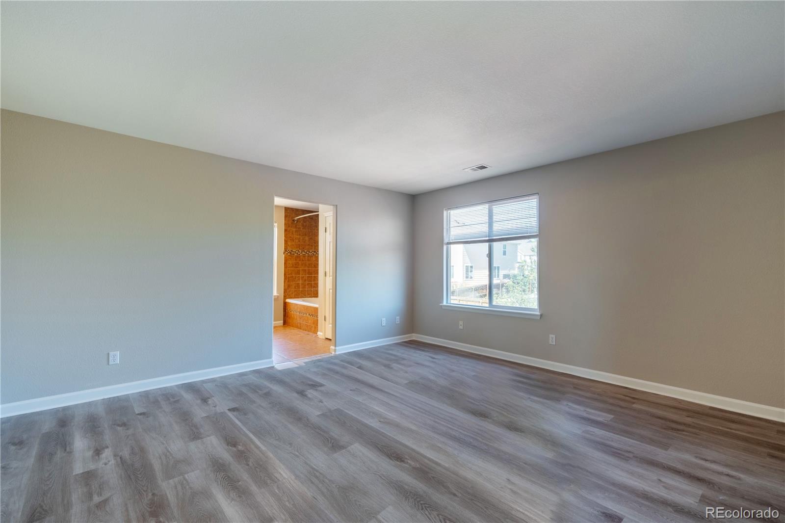MLS Image #18 for 19365 e lasalle place,aurora, Colorado