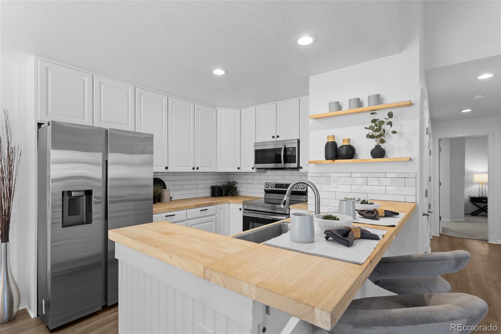 MLS Image #5 for 4385 s balsam street 8-201,denver, Colorado