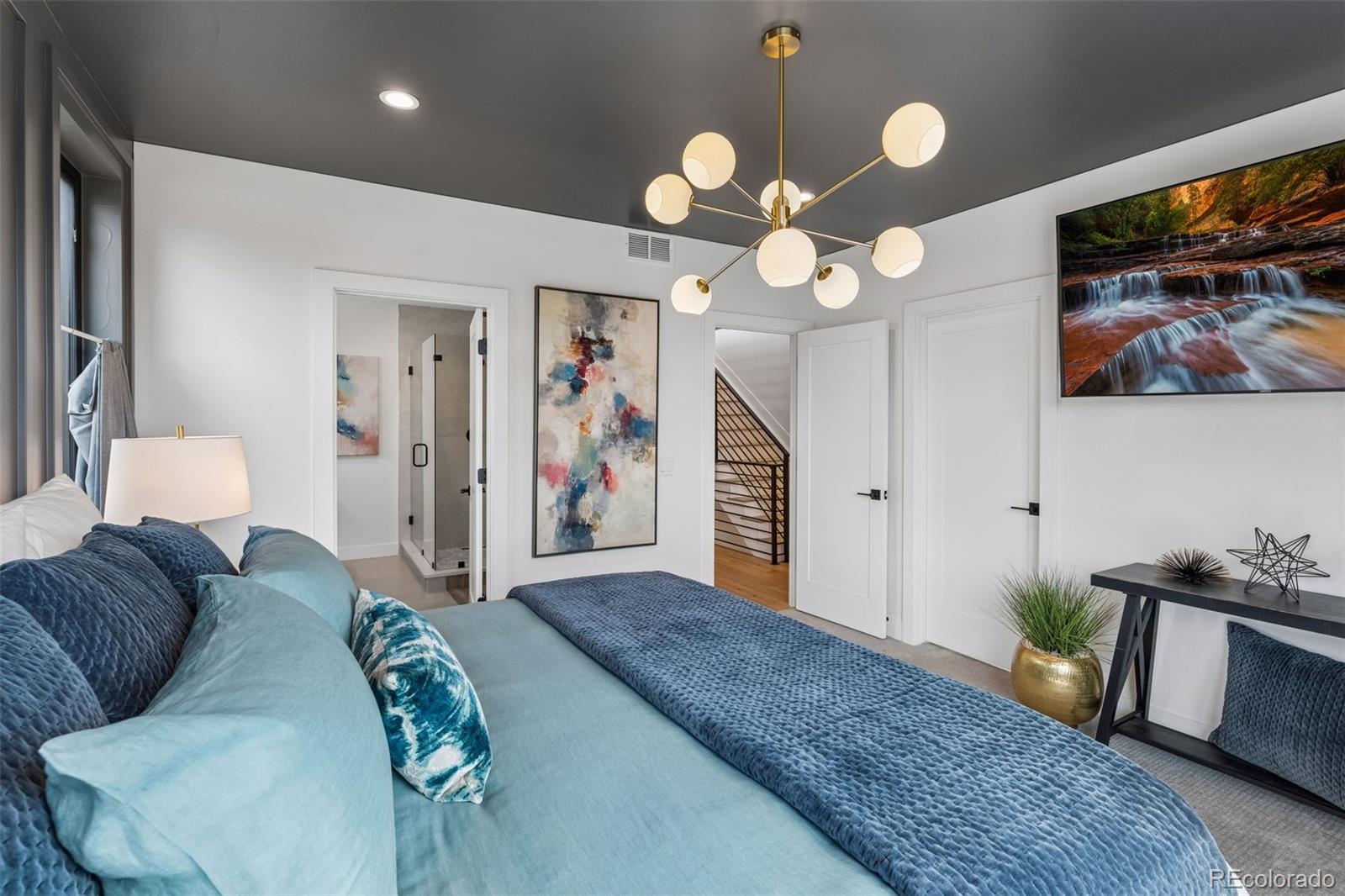 MLS Image #21 for 2526 s lincoln street,denver, Colorado