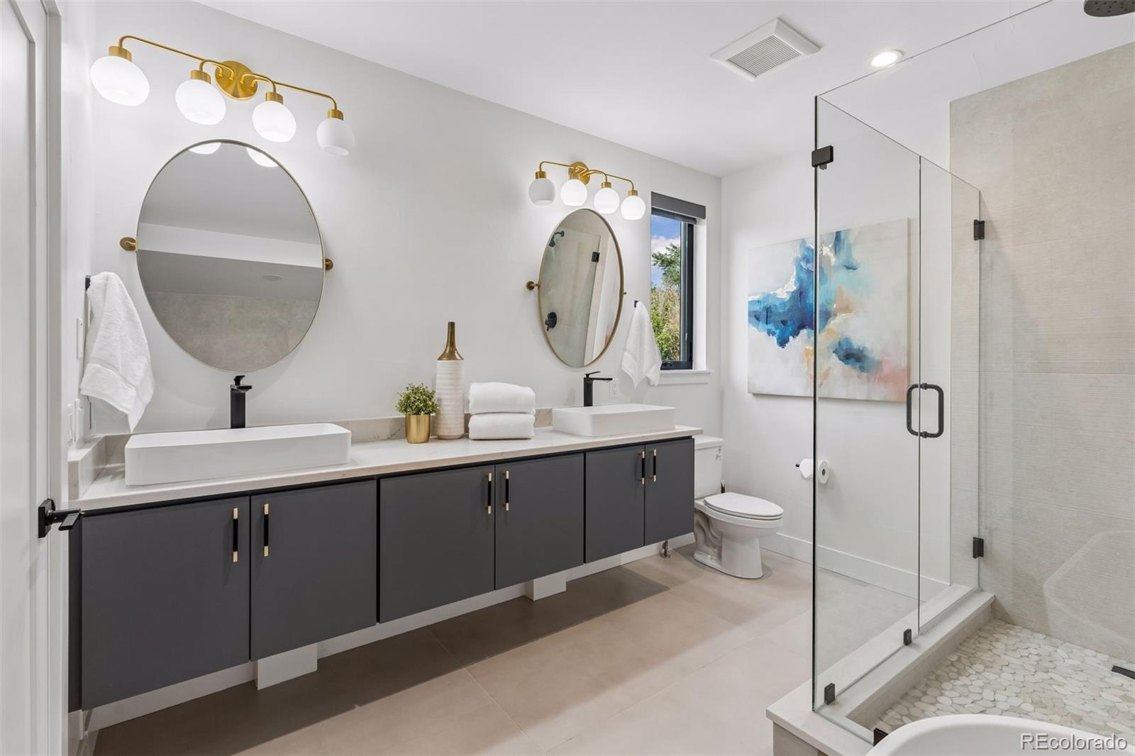 MLS Image #23 for 2526 s lincoln street,denver, Colorado