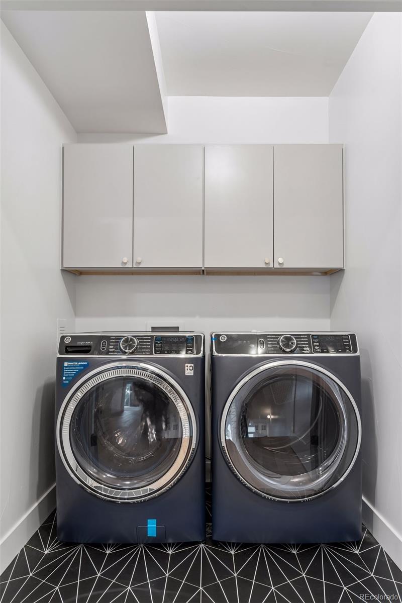 MLS Image #26 for 2526 s lincoln street,denver, Colorado