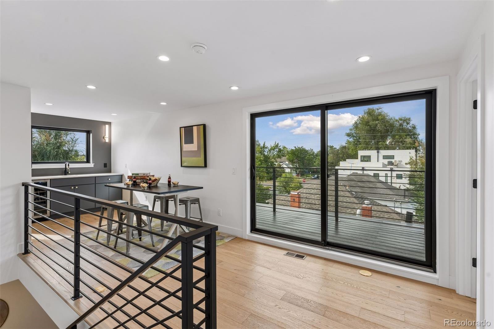 MLS Image #31 for 2526 s lincoln street,denver, Colorado