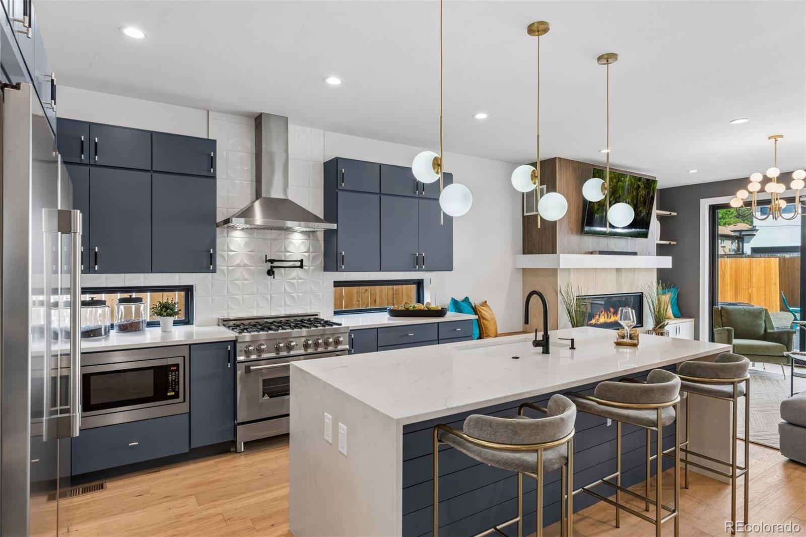 MLS Image #8 for 2526 s lincoln street,denver, Colorado