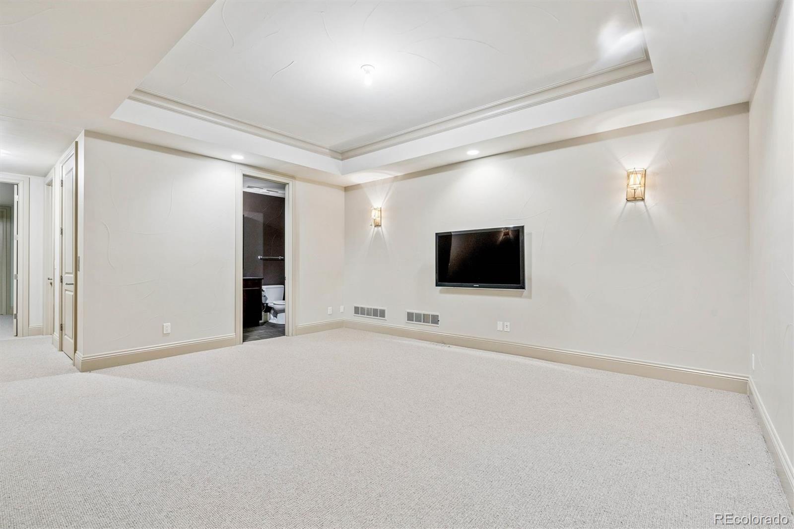 MLS Image #28 for 322  adams street,denver, Colorado