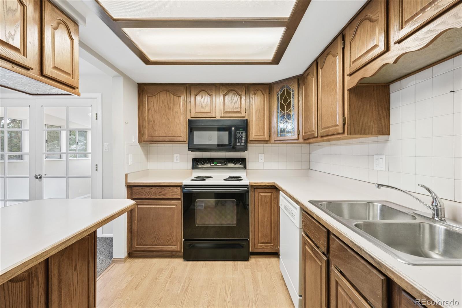 MLS Image #13 for 1203 s holland court,denver, Colorado