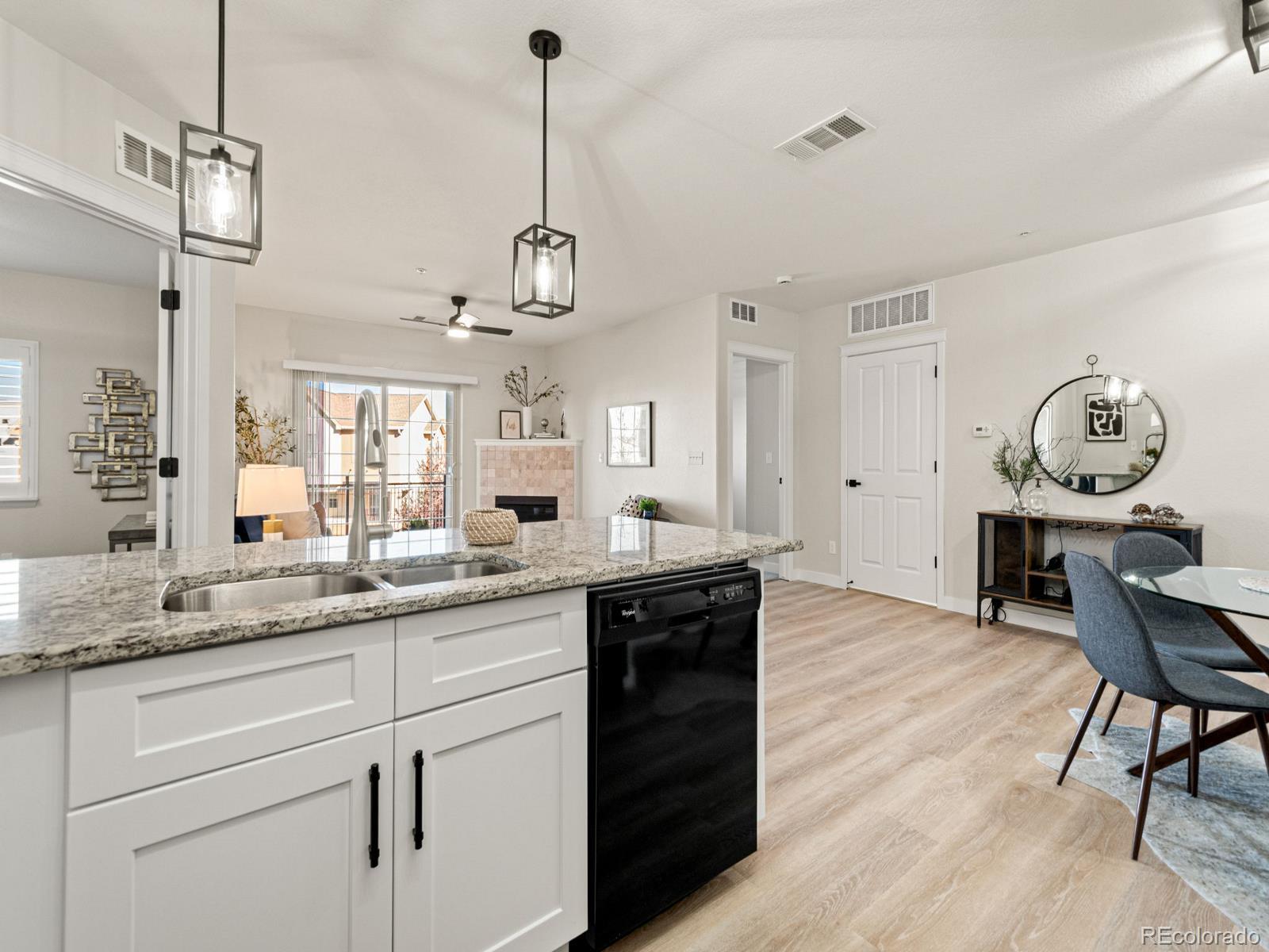 MLS Image #7 for 725  elmhurst drive,highlands ranch, Colorado