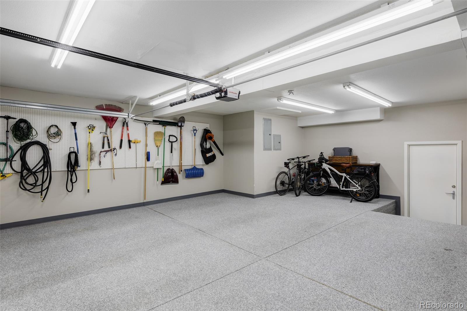 MLS Image #31 for 3000 e 5th avenue,denver, Colorado