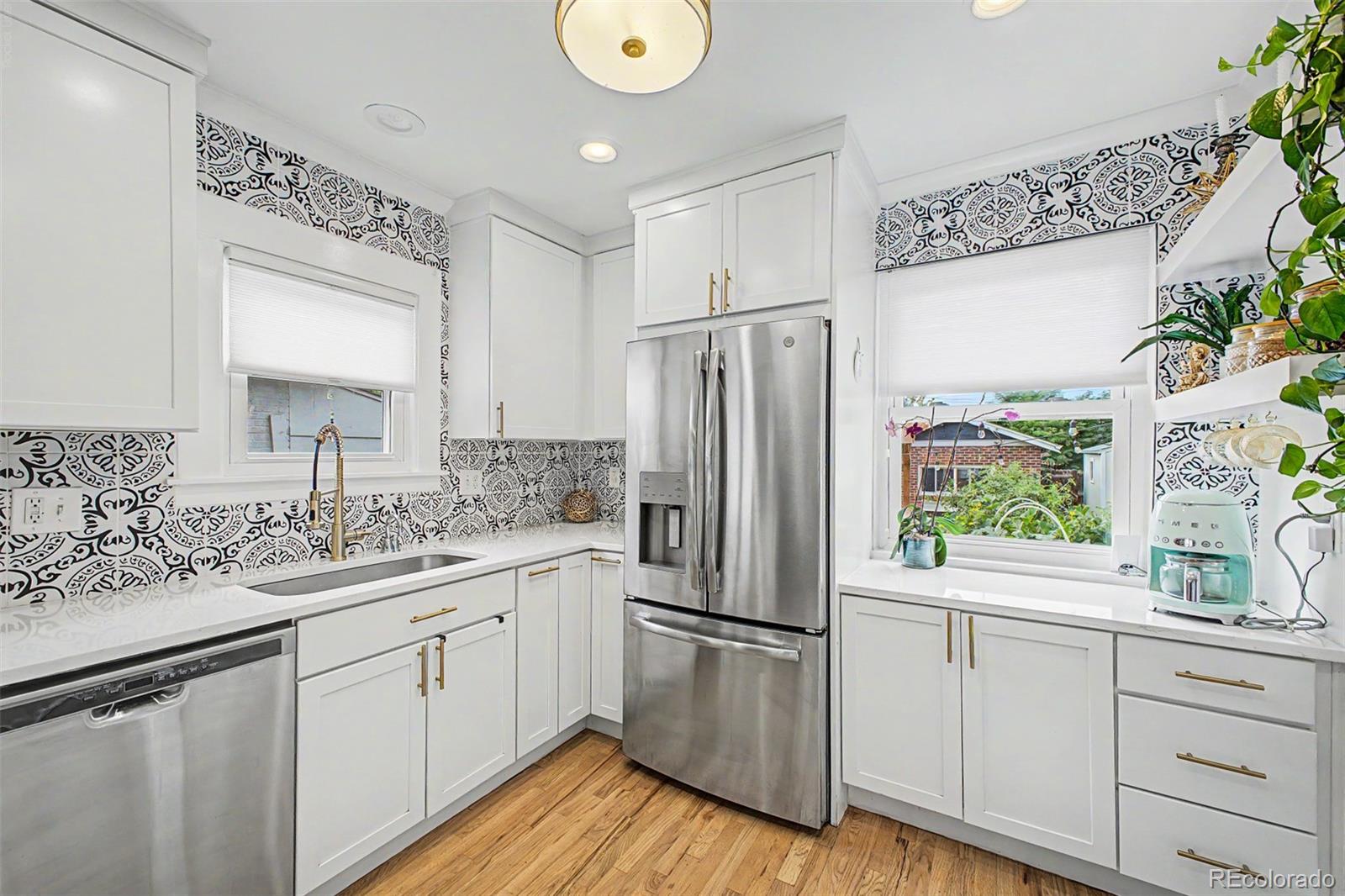 MLS Image #15 for 2051 s sherman street,denver, Colorado