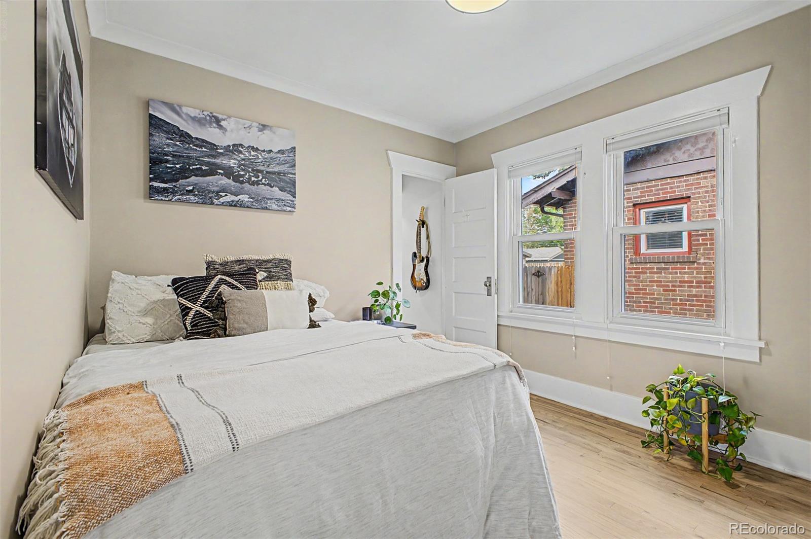 MLS Image #26 for 2051 s sherman street,denver, Colorado