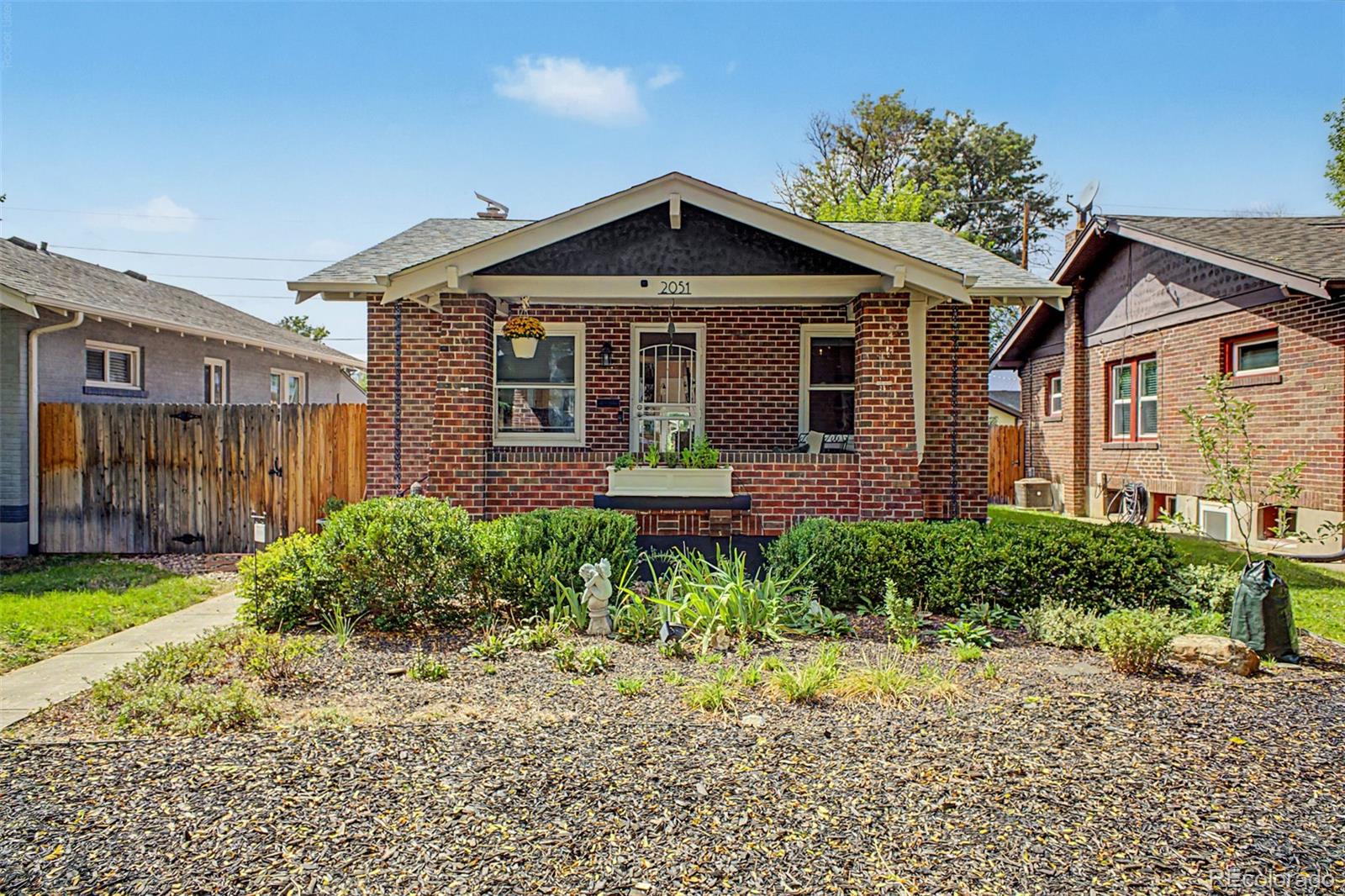 MLS Image #3 for 2051 s sherman street,denver, Colorado