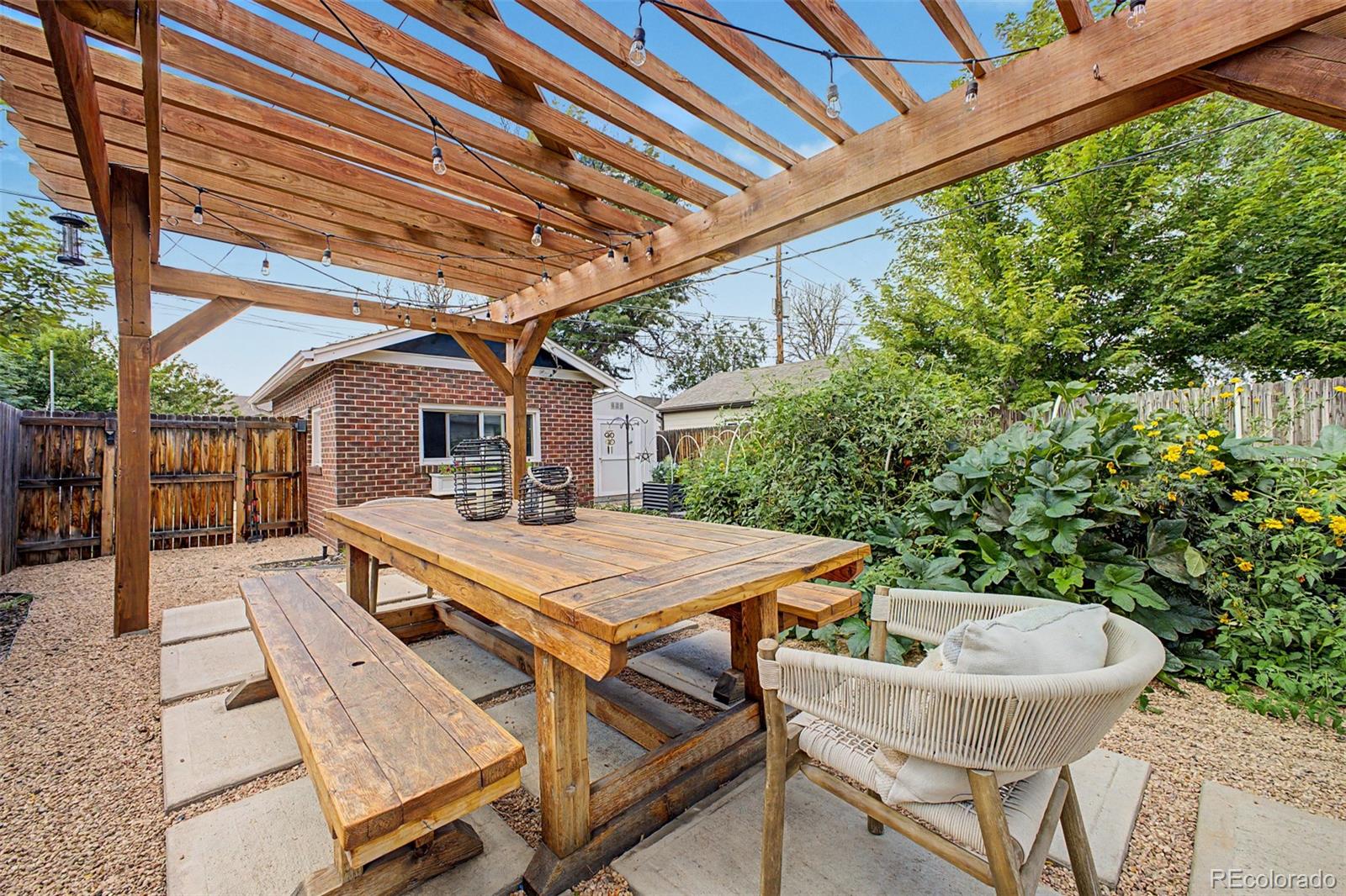 MLS Image #36 for 2051 s sherman street,denver, Colorado