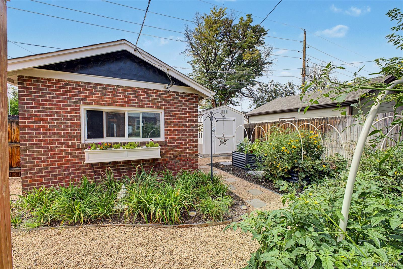 MLS Image #38 for 2051 s sherman street,denver, Colorado