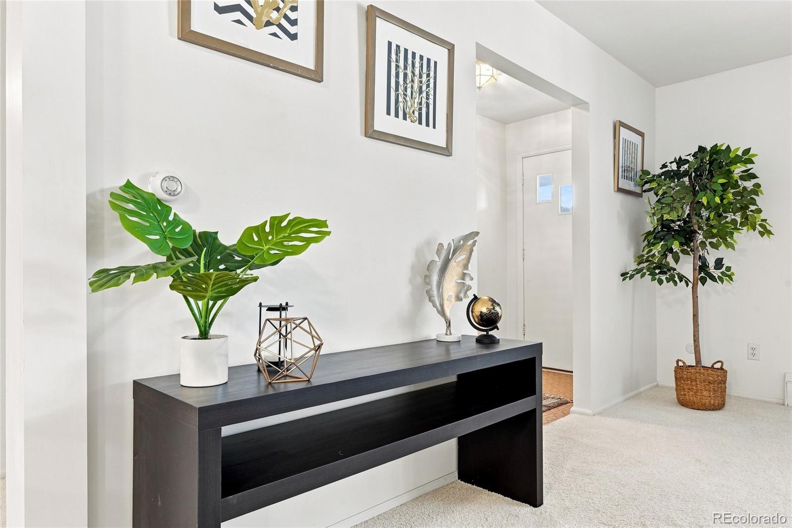 MLS Image #10 for 3200 s university boulevard,denver, Colorado