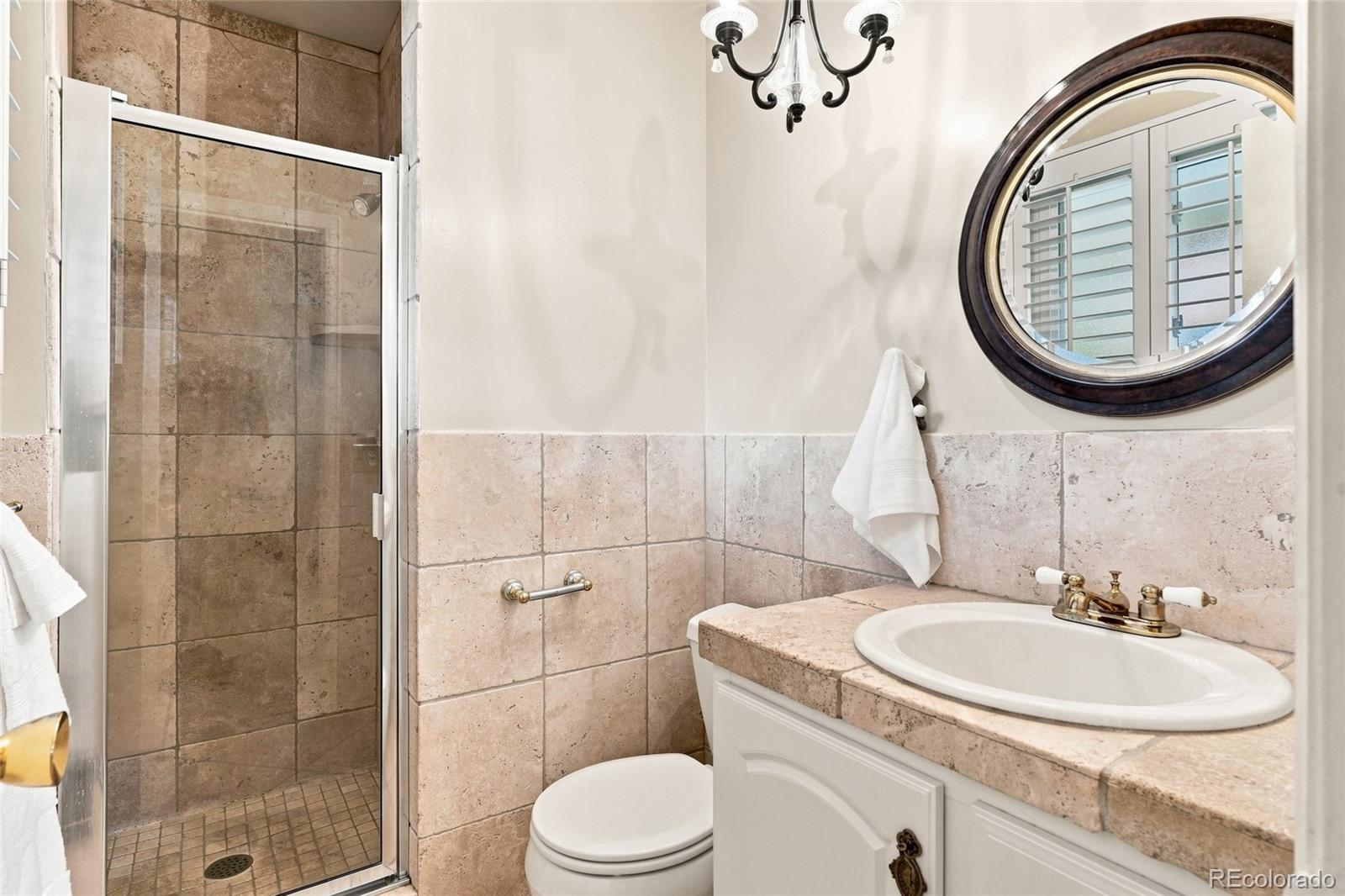 MLS Image #18 for 3200 s university boulevard,denver, Colorado