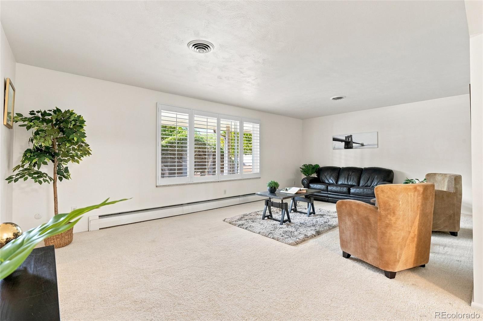 MLS Image #4 for 3200 s university boulevard,denver, Colorado