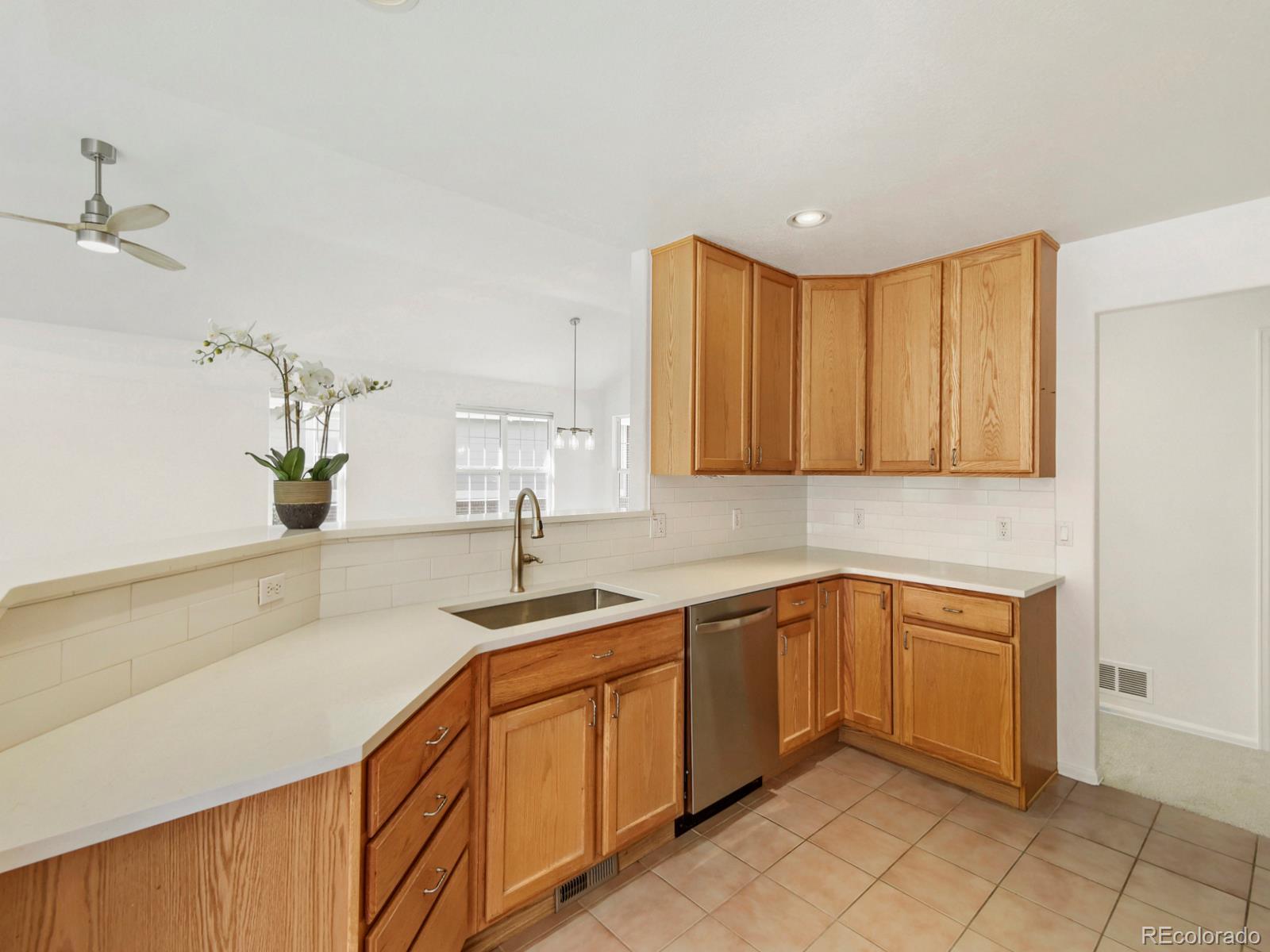 MLS Image #15 for 23782 e kettle place,aurora, Colorado