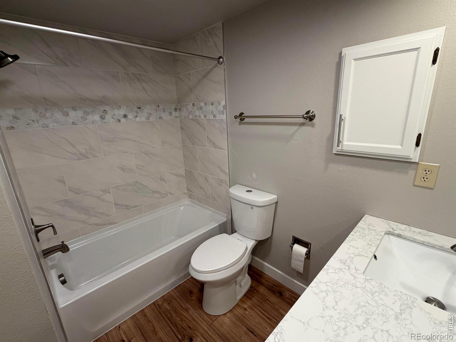 MLS Image #11 for 2960 w stuart street,fort collins, Colorado