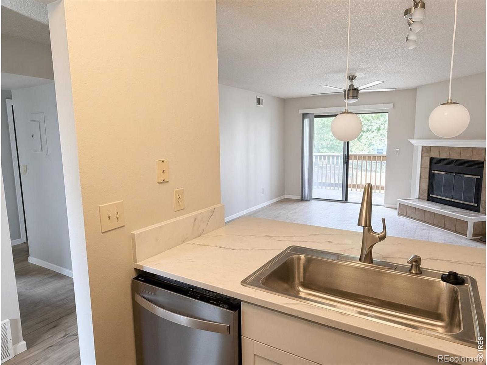 MLS Image #6 for 2960 w stuart street,fort collins, Colorado
