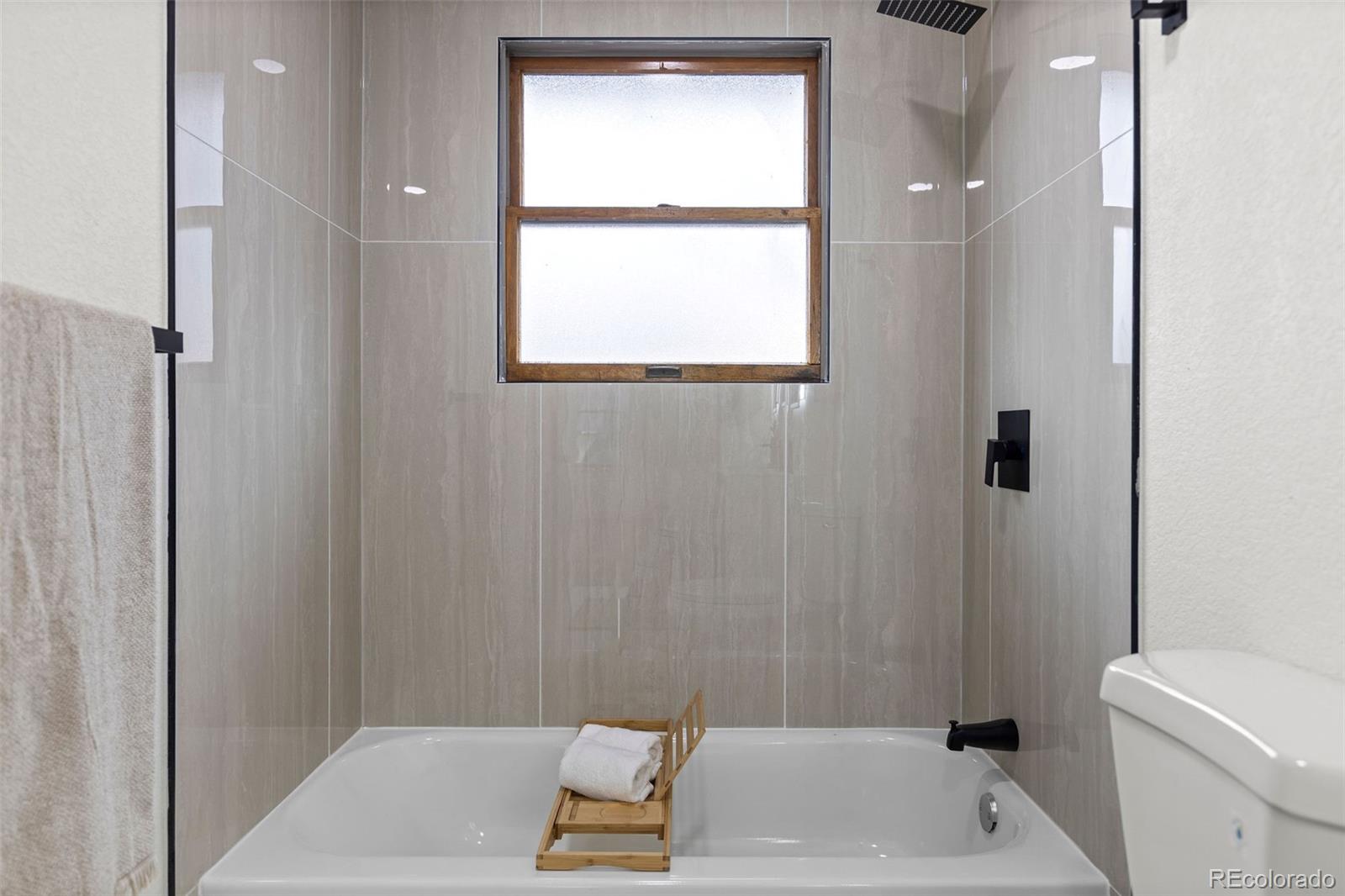 MLS Image #17 for 3090 s hoyt way,denver, Colorado