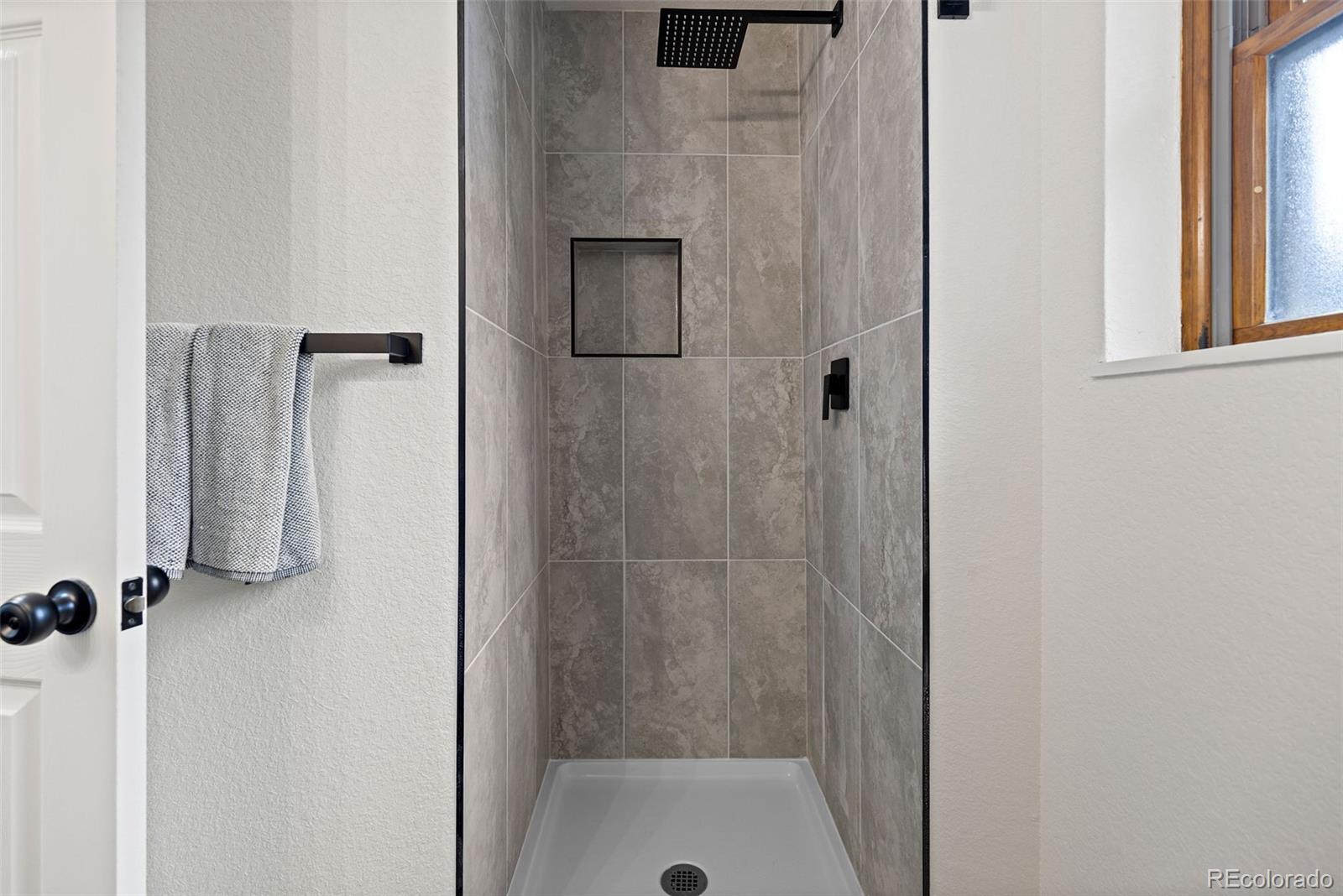 MLS Image #25 for 3090 s hoyt way,denver, Colorado