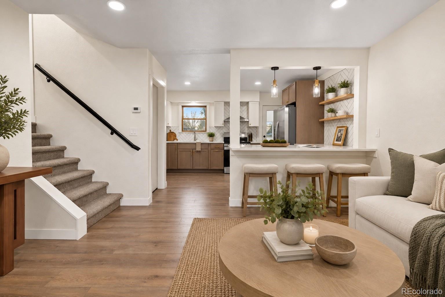 MLS Image #5 for 3090 s hoyt way,denver, Colorado