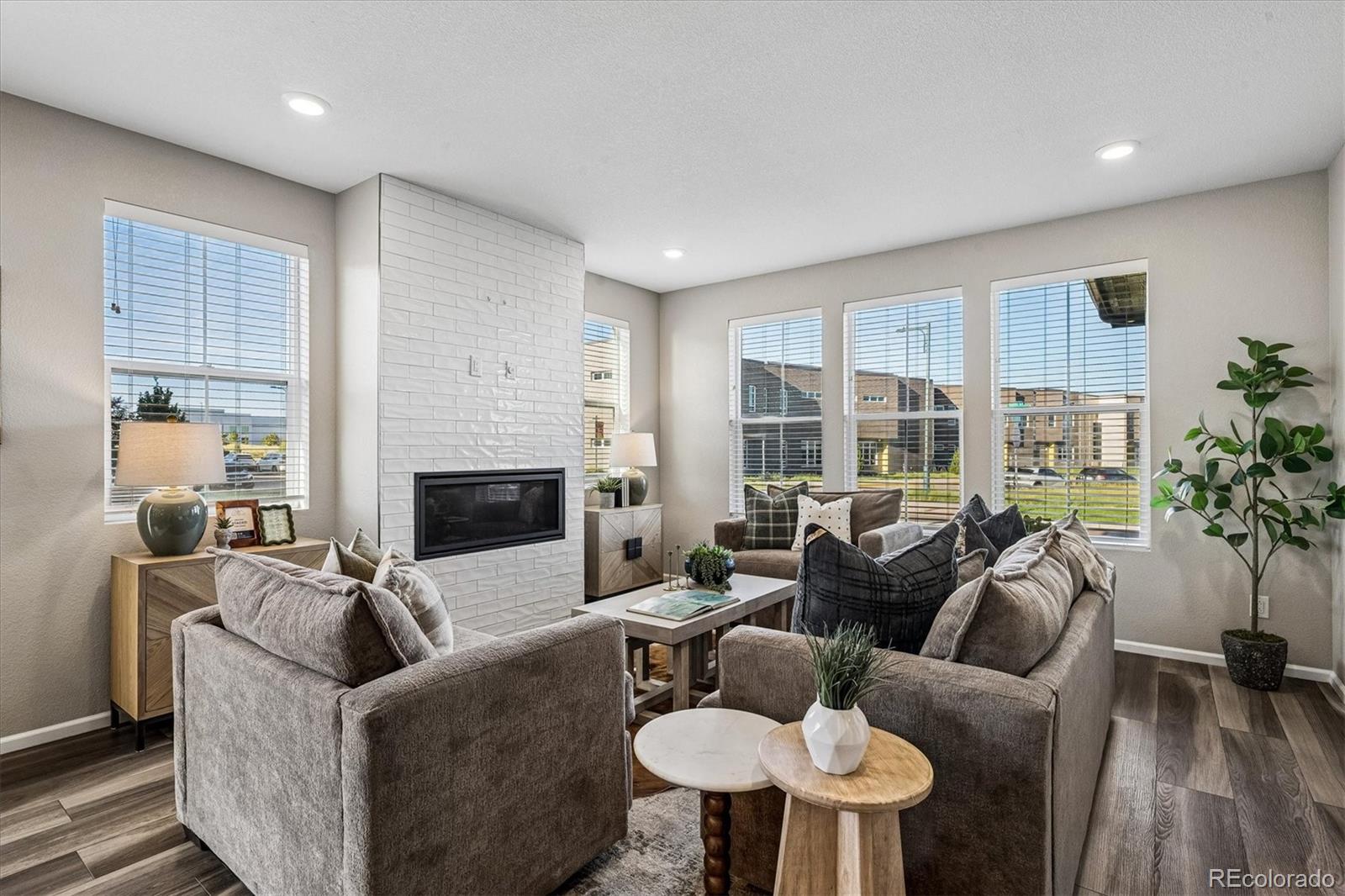 MLS Image #5 for 5702  galena street ,denver, Colorado