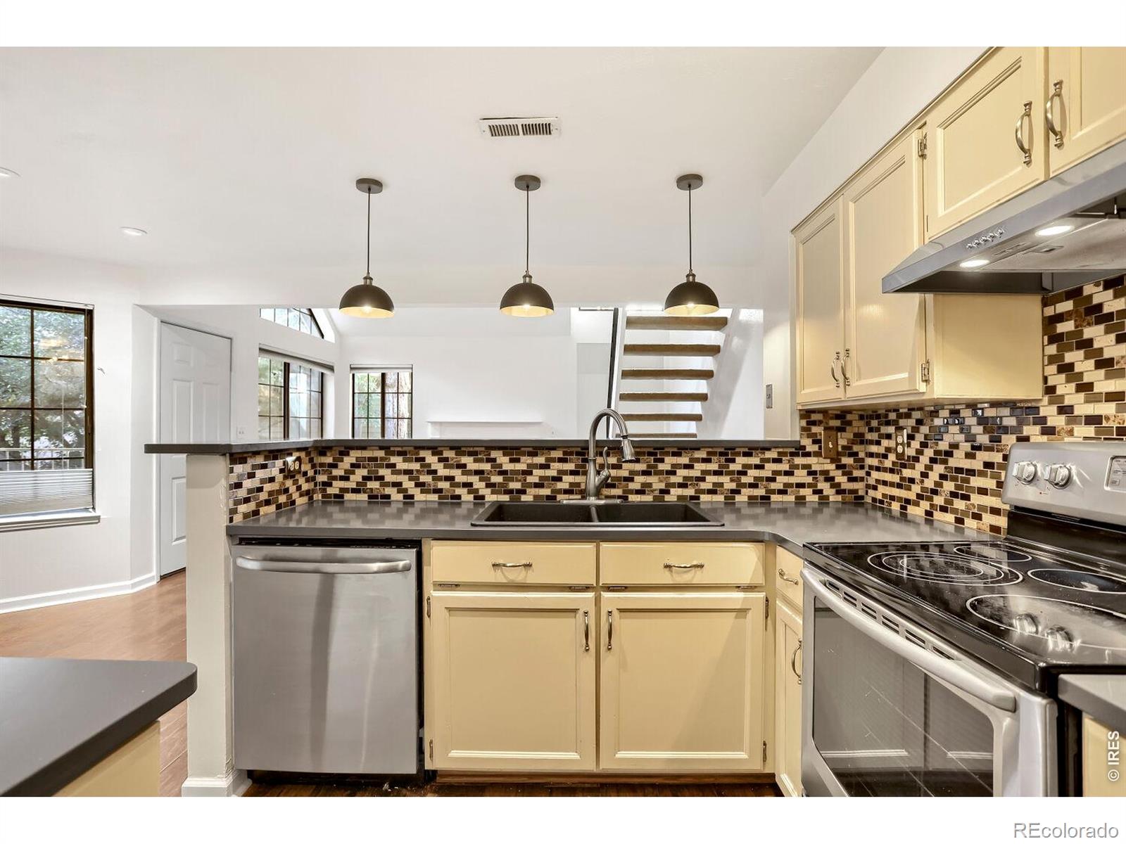 MLS Image #13 for 4771  white rock circle,boulder, Colorado